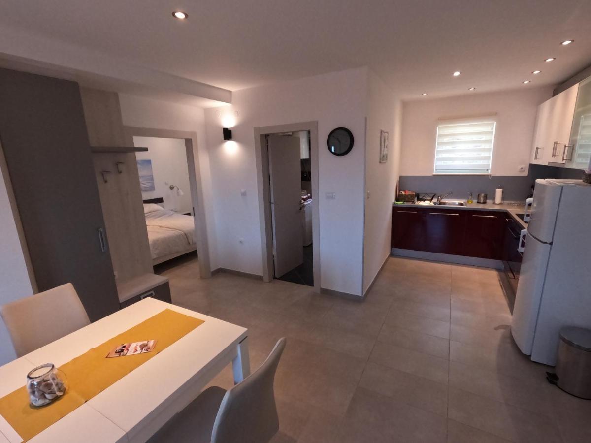 Gavza Dream View Apartment Đảo Đảo Cres Ngoại thất bức ảnh